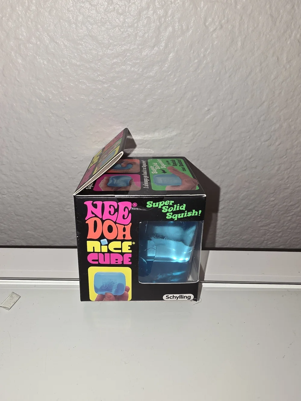 Nice Cube Super Solid Squish - Blue